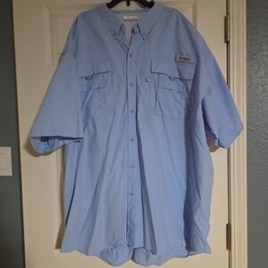Columbia Men's Blue Short Sleeve Shirt